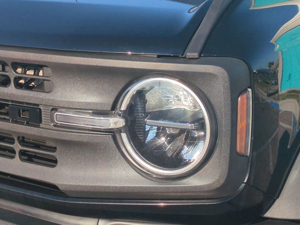 2023 Ford Bronco 2-Door Base - Photo 10