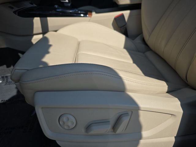Used 2024 White Audi 55 Premium image 32