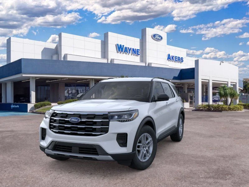 New 2026 Space White Metallic Ford Active image 2