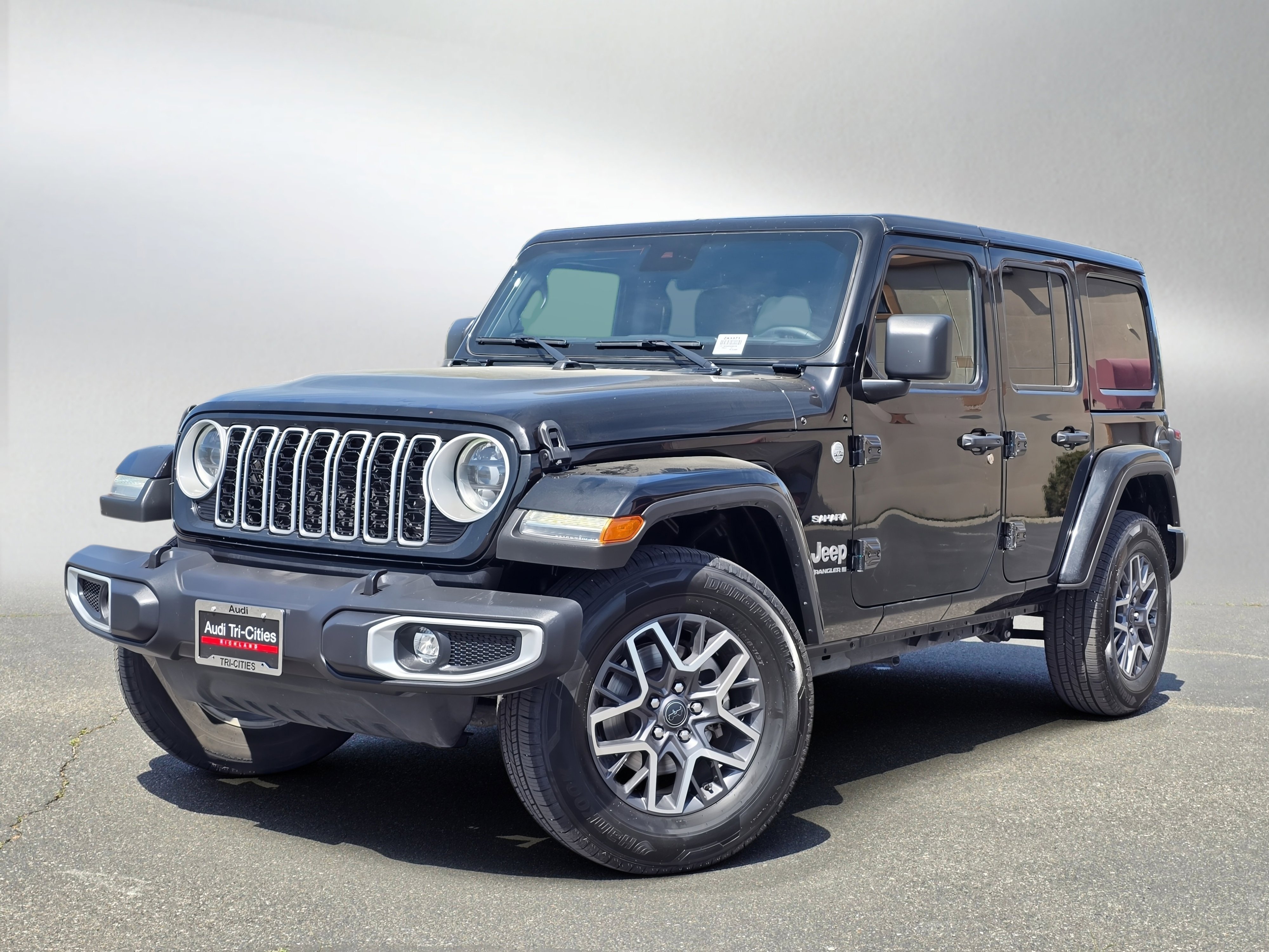2024 Jeep Wrangler Sahara's photo