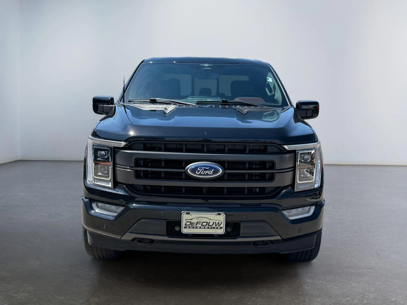 Used 2023 Agate Black Ford LARIAT image 8