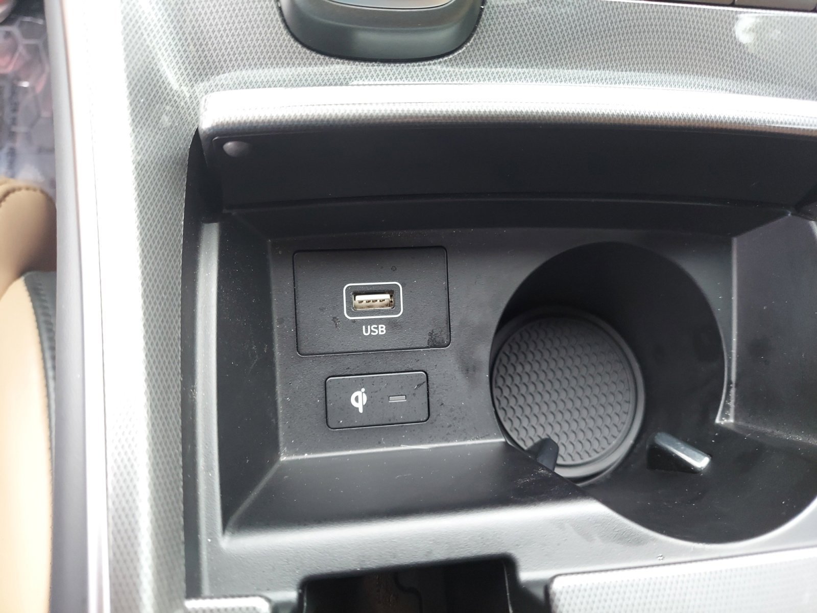 Used 2023 Hampton Gray Hyundai Calligraphy image 21