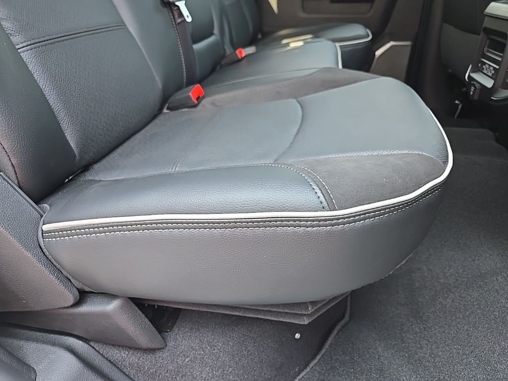 2026 RAM 2500 Laramie - Photo 105