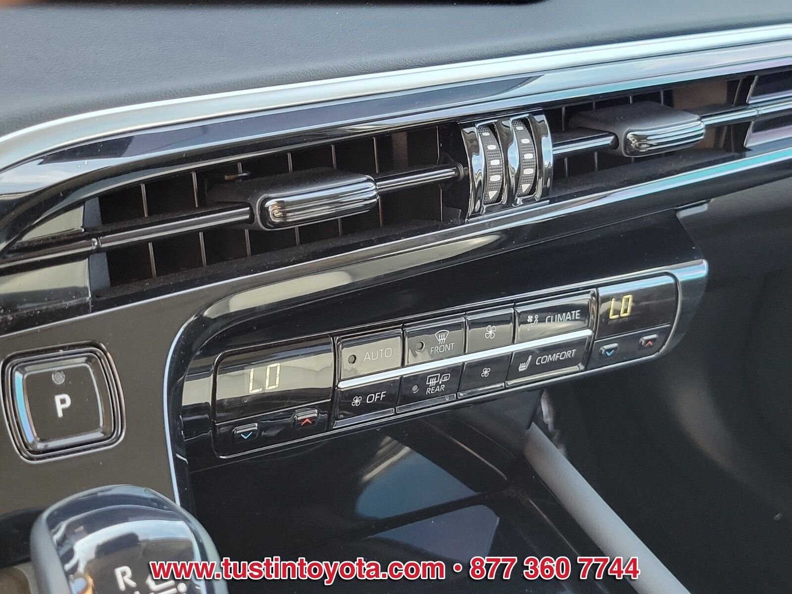 Certified Used 2024 Silver Toyota XLE image 21