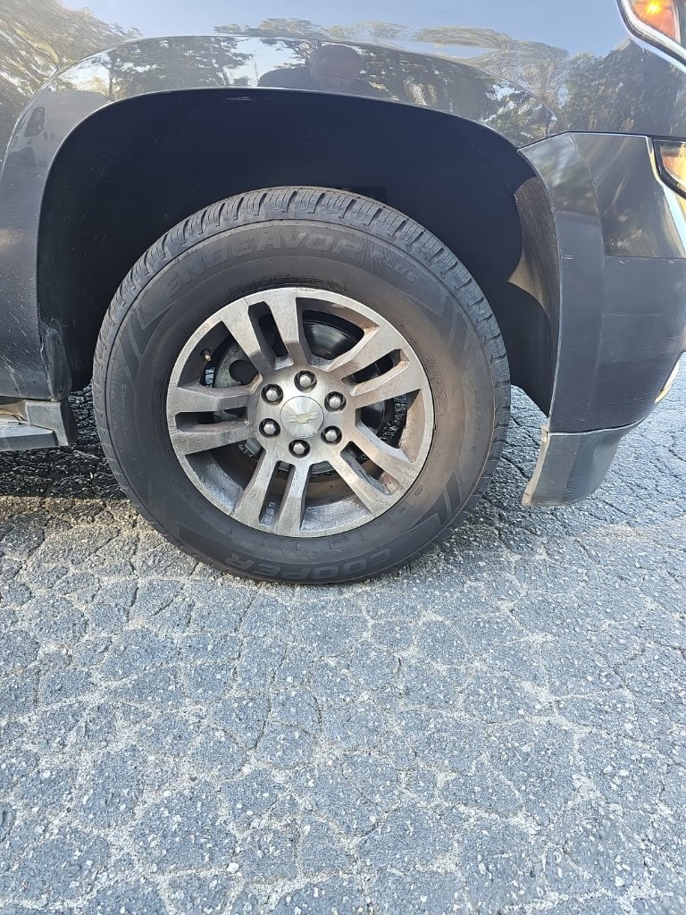 Used 2018 Gray Chevrolet LT image 14