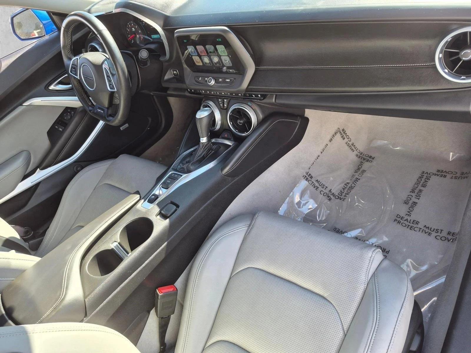 Used 2017 Hyper Blue Metallic Chevrolet 2SS image 18