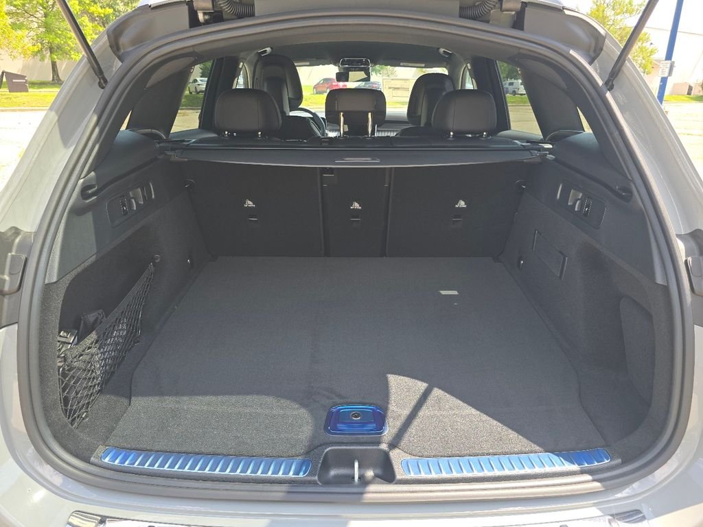 New 2026 MANUFAKTUR Alpine Grey Mercedes-Benz GLC 300 image 18