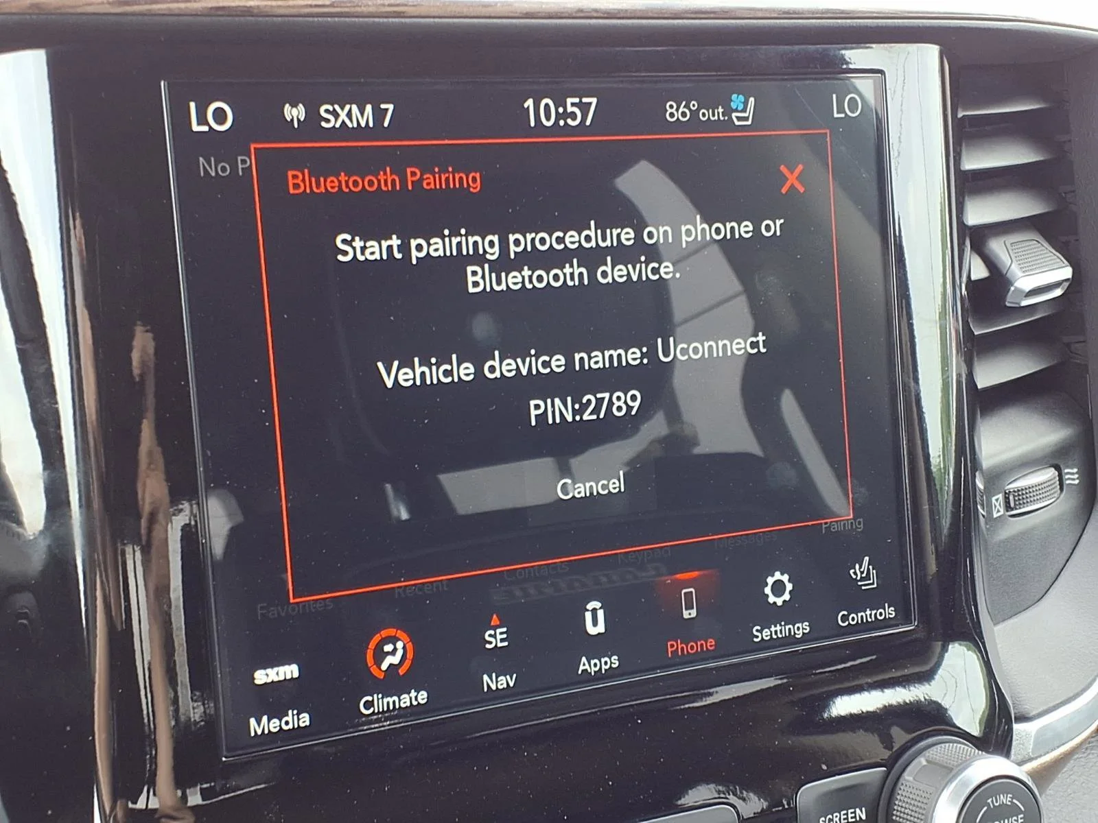 Used 2020 Patriot Blue Pearlcoat Ram Laramie image 6