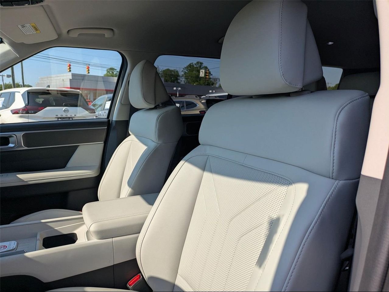 New 2026 Hampton Gray Hyundai SEL image 14