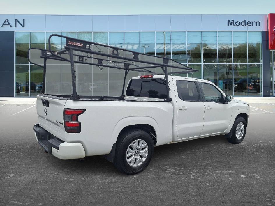 Used 2023 Glacier White Nissan SV image 5