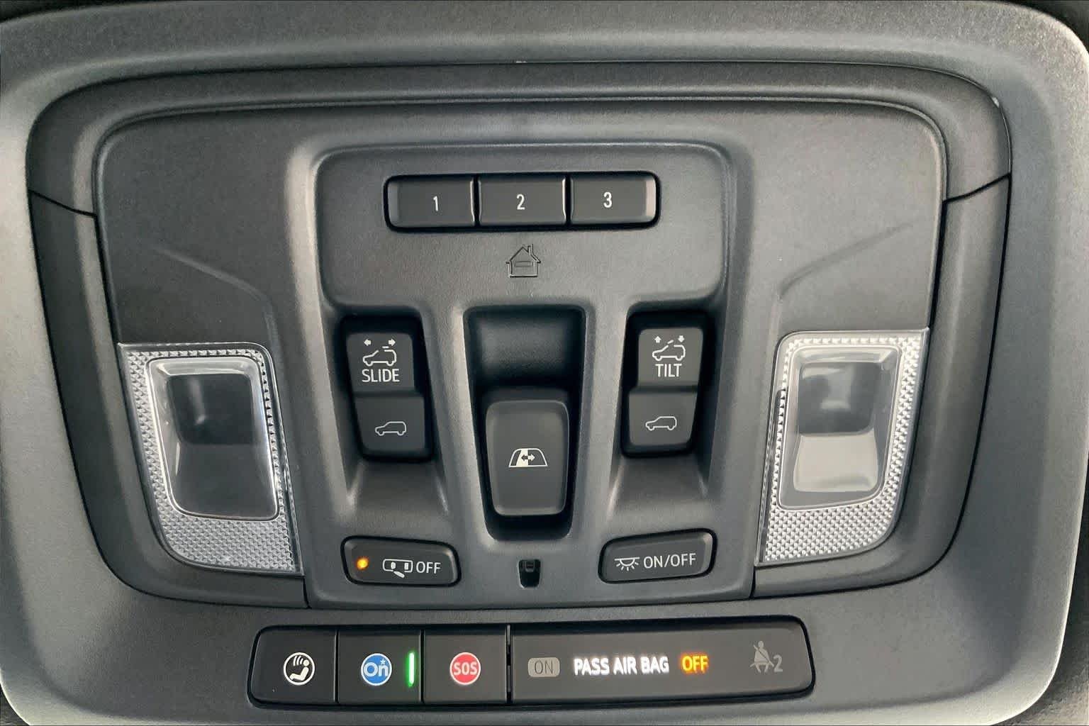 Used 2025 White Frost Tricoat GMC Denali Ultimate image 35