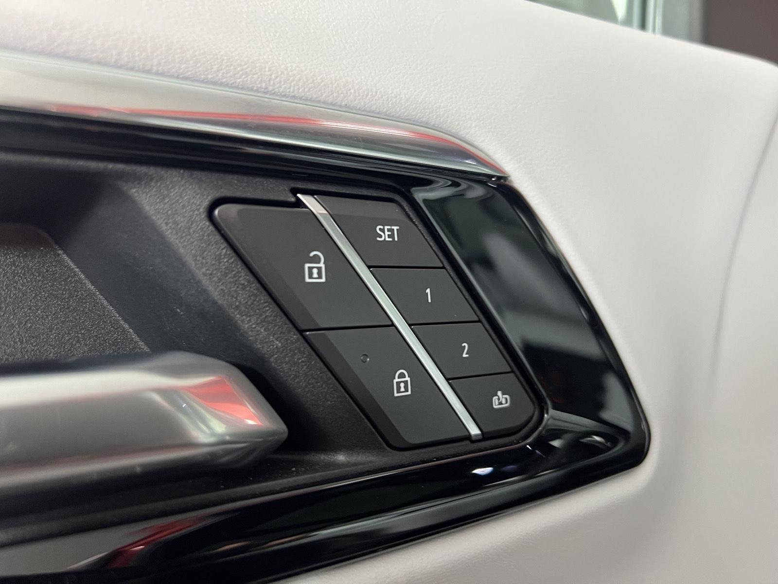 Used 2026 Radiant Red Tintcoat Chevrolet Premier image 20