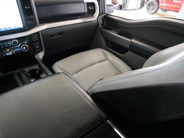 Certified Used 2021 Black Metallic Ford XLT image 15