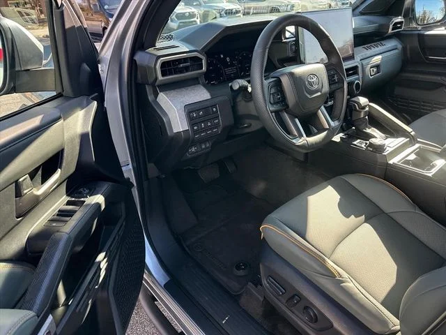 2025 Toyota Tacoma Trailhunter - Photo 10