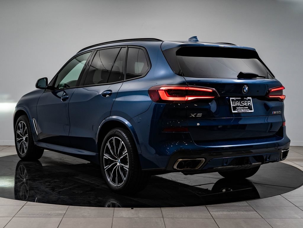 Used 2022 Phytonic Blue Metallic BMW M50i image 11