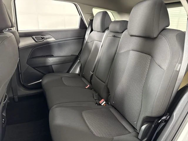 New 2026 Glacial White Pearl Kia LX image 21
