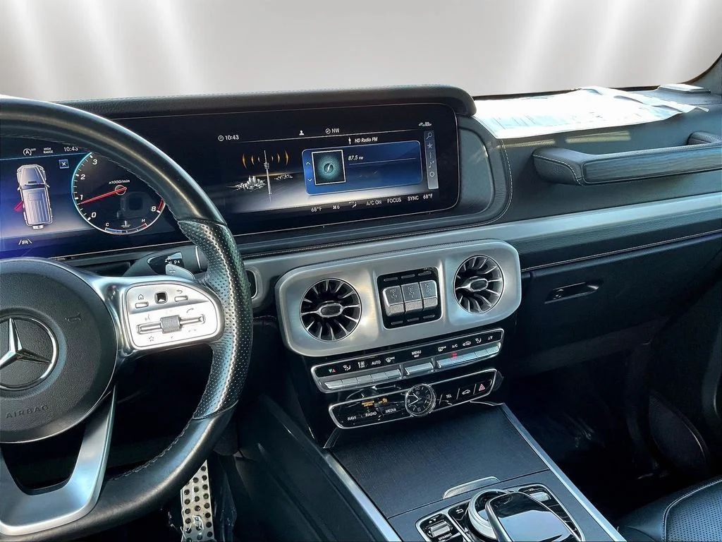Used 2021 Obsidian Black Metallic Mercedes-Benz G 550 image 9