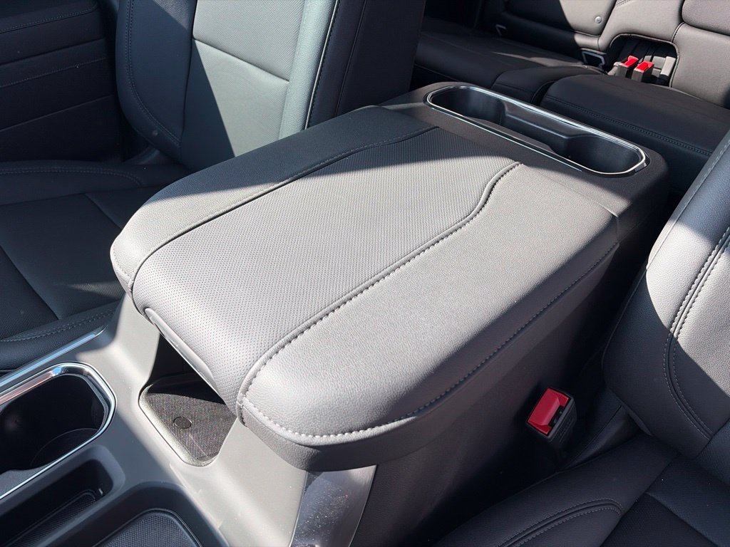 New 2026 Glacier White Tricoat GMC SLT image 35