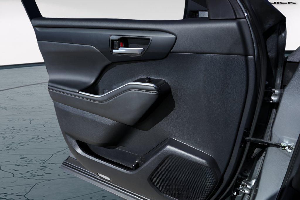 2026 Toyota Highlander XLE - Photo 25