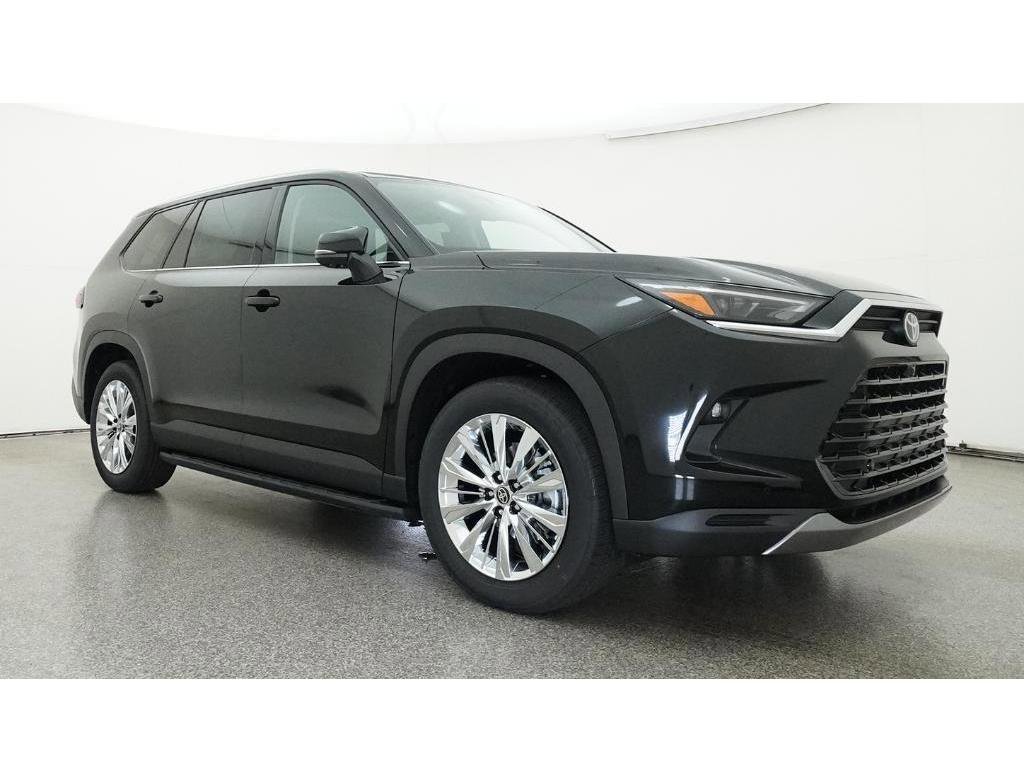 New 2026 Midnight Black Metallic Toyota Platinum image 29