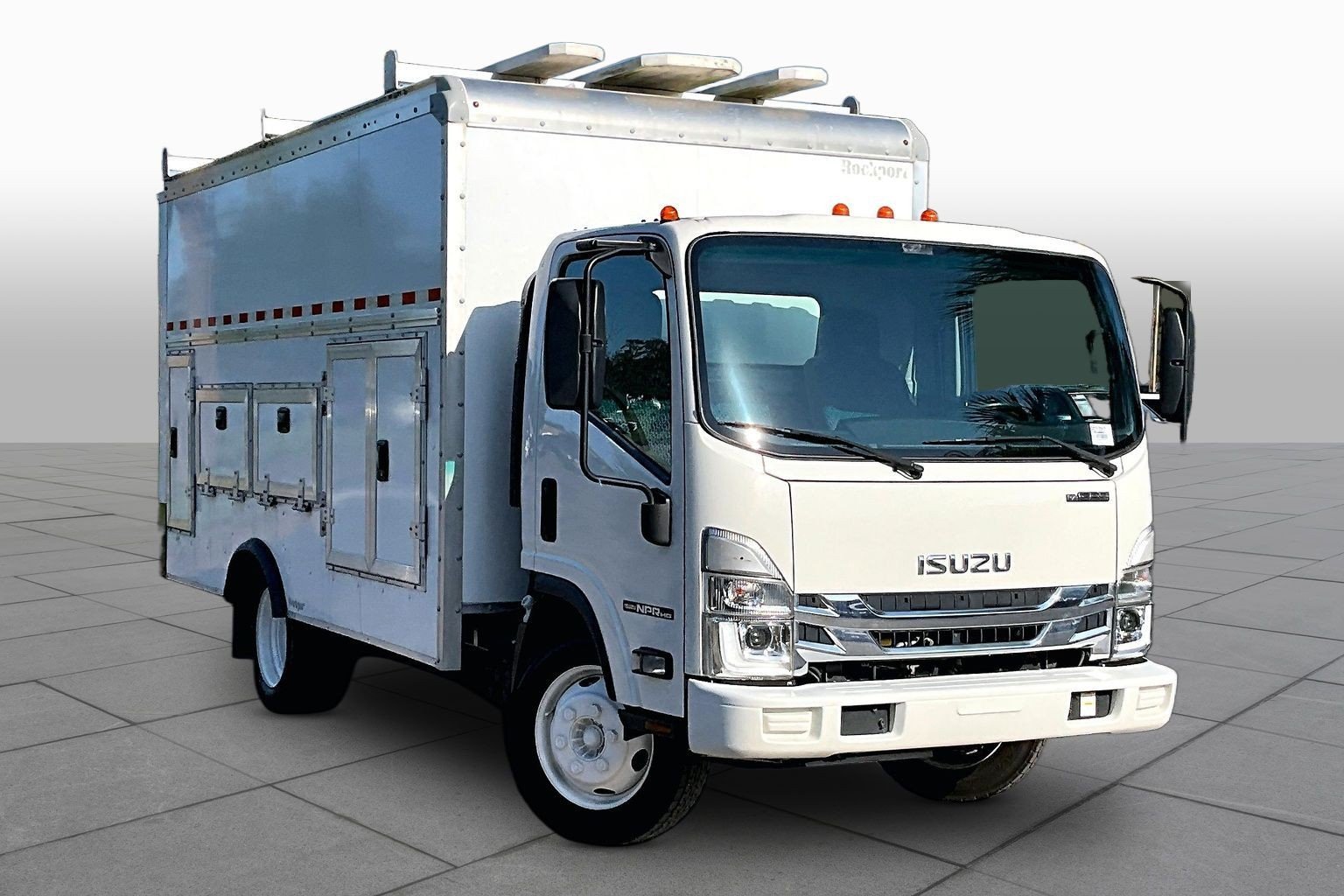 Pre-Owned 2024 ISUZU NPR HD