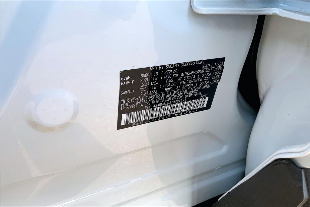 Used 2026 White Subaru Onyx Edition Touring image 18