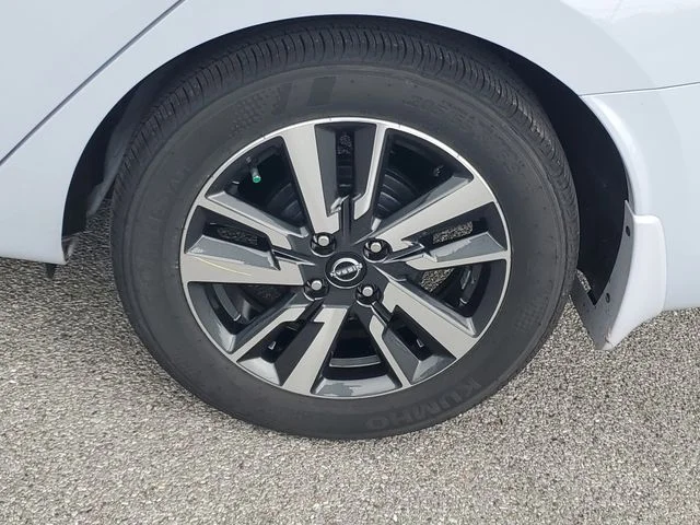 Certified Used 2025 Gray Nissan 1.6 SV image 31