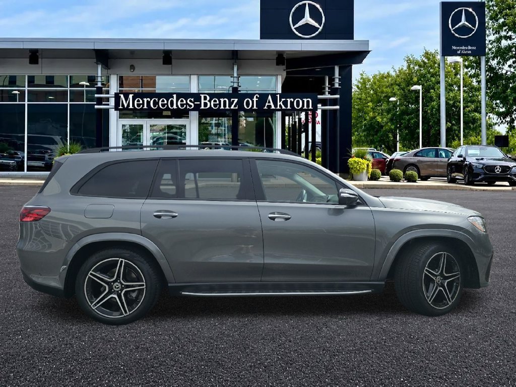 New 2026 Selenite Grey Metallic Mercedes-Benz GLS 450 image 74