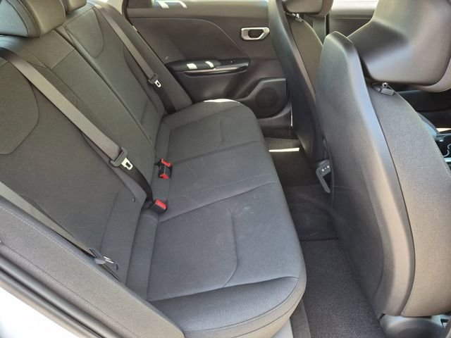 New 2026 Snow White Pearl Kia LXS image 25