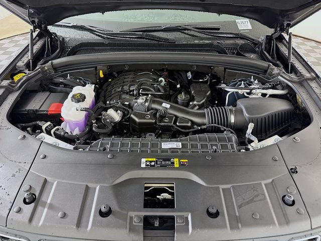 New 2026 Baltic Gray Metallic Clearcoat Jeep Laredo image 30