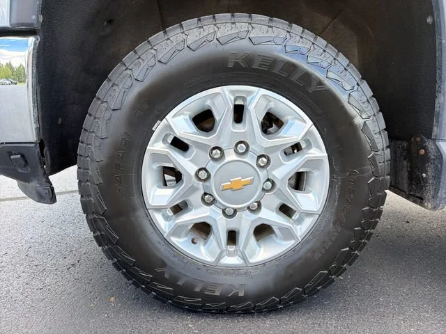 Used 2024 Sterling Gray Metallic Chevrolet LTZ image 14