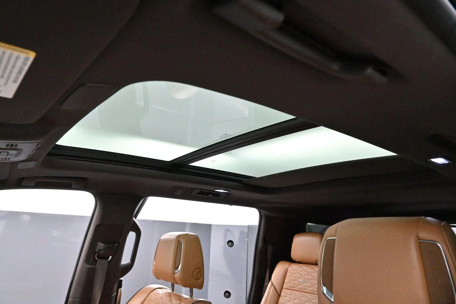 Used 2022 Black Raven Cadillac Sport image 33