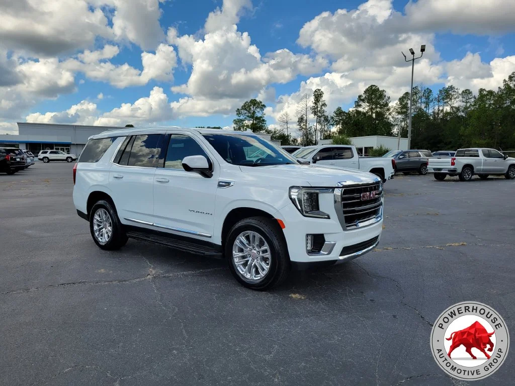 Used 2024 White GMC SLT image 9