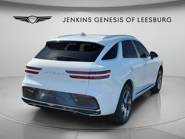 Used 2026 White Genesis 2.5T Select image 5