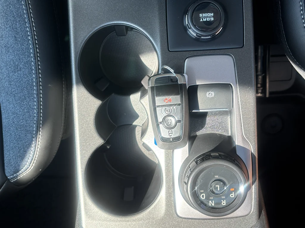 New 2026 Azure Gray Metallic Tri-Coat Ford Outer Banks® image 21