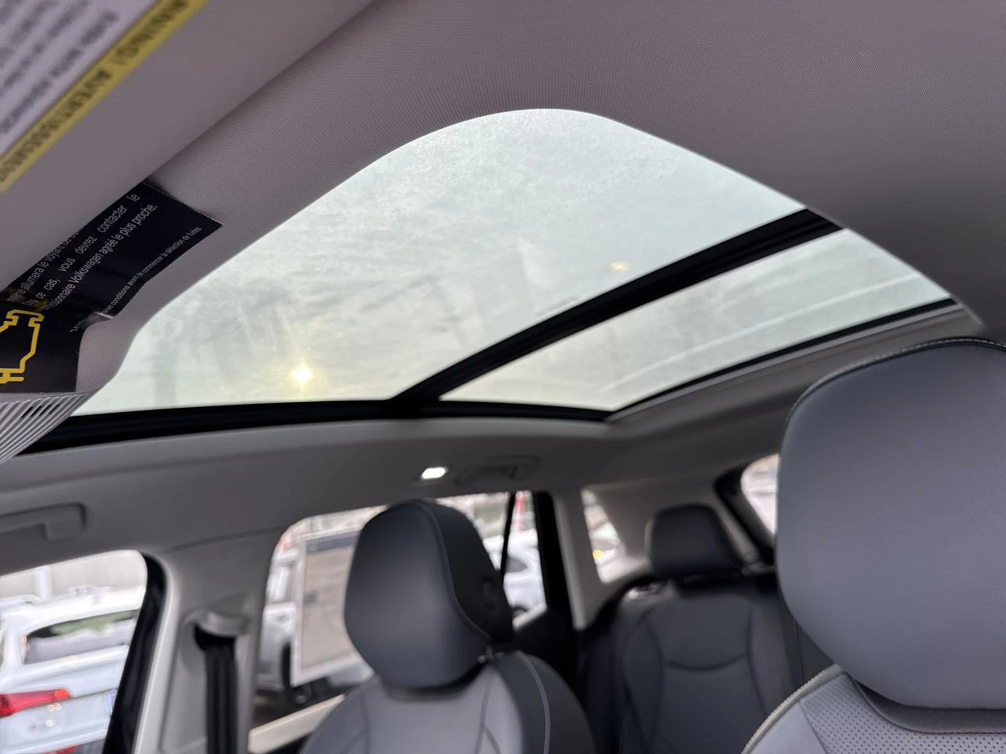 New 2026 Deep Black Pearl Volkswagen SE image 29