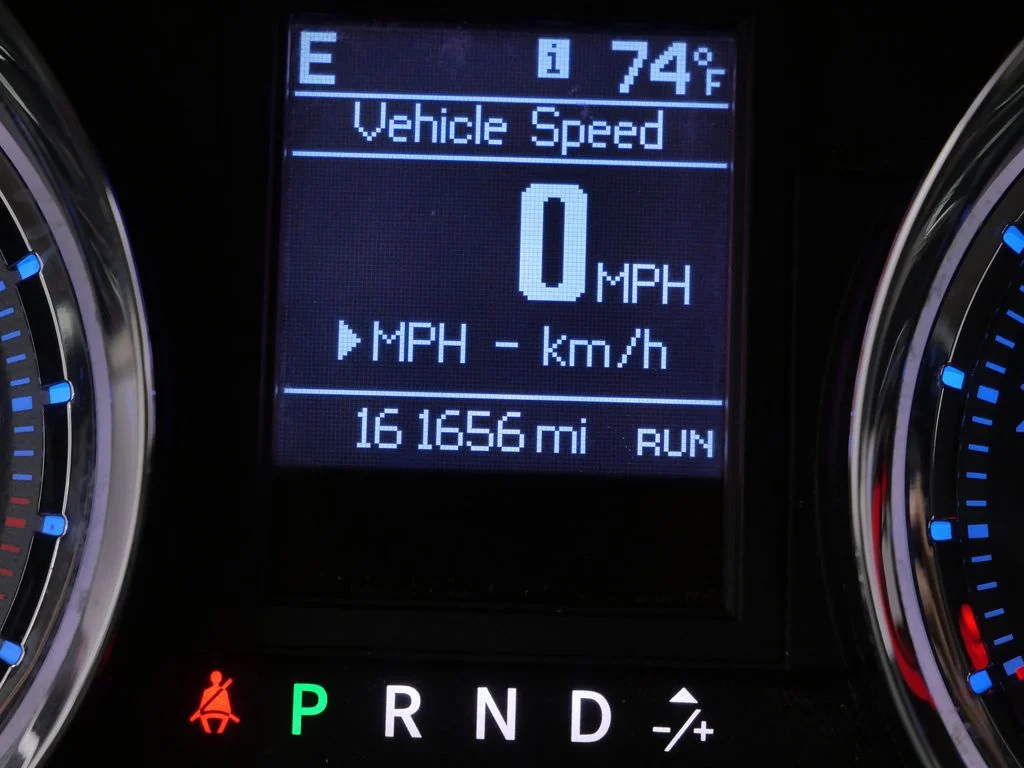 Used 2014 White Chrysler Touring image 22