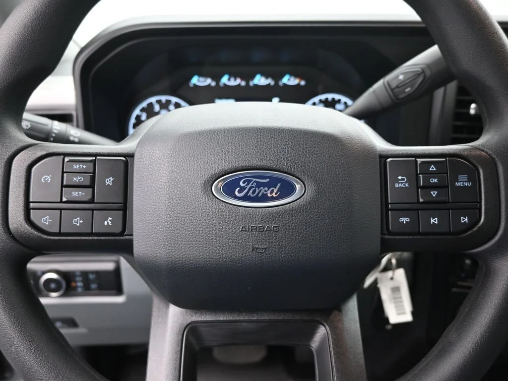 New 2026 Oxford White Ford XL image 35
