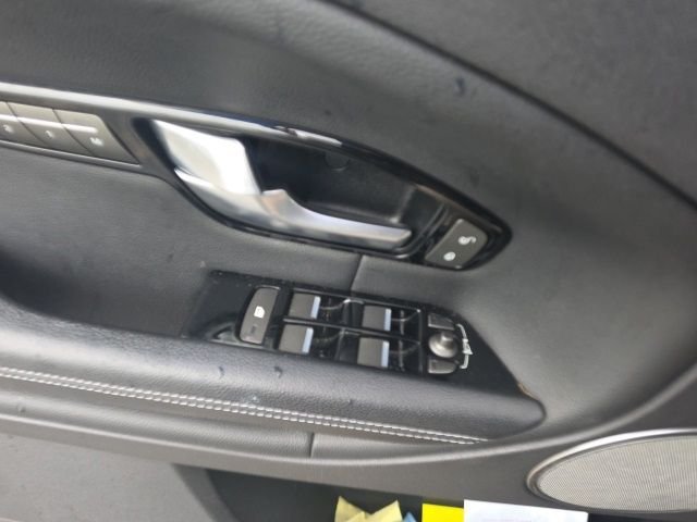Used 2018 Corris Gray Metallic Land Rover Landmark Edition image 4