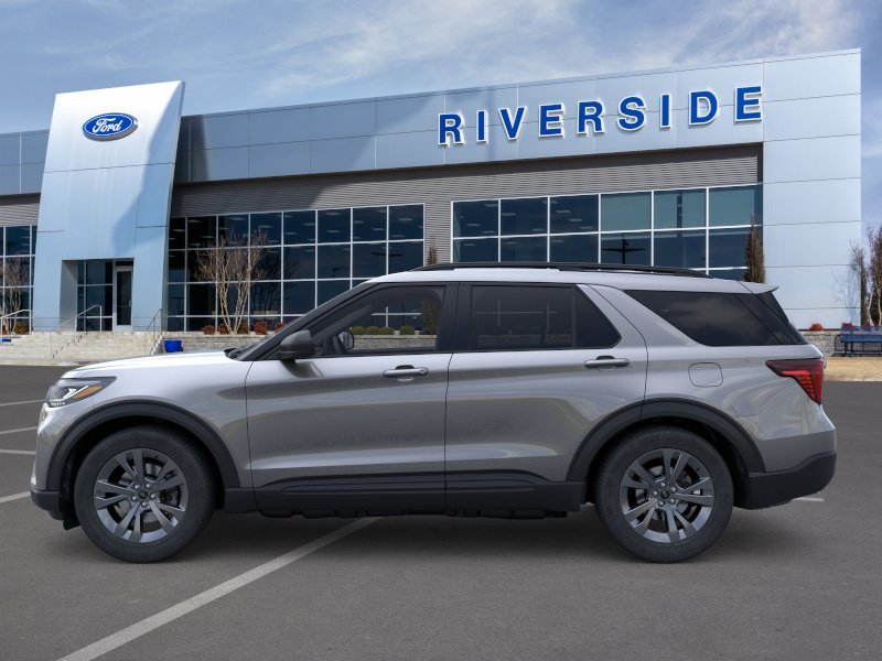 New 2026 Carbonized Gray Metallic Ford Active image 4