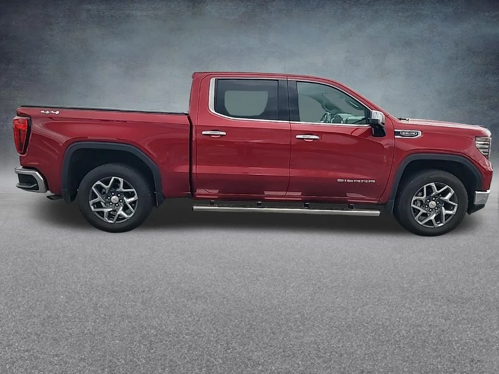 Used 2024 Red GMC SLT image 4