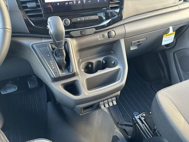 New 2024 White Ford Medium Roof Pass. XLT AWD image 28