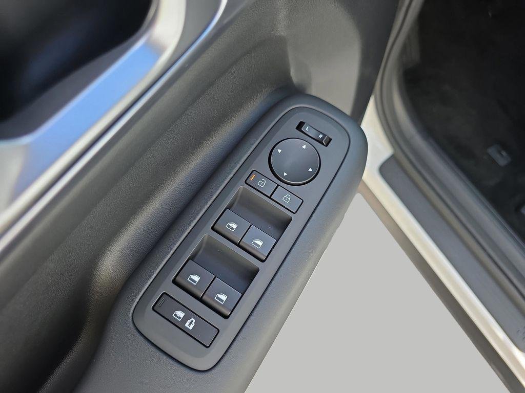 New 2026 Serenity White Hyundai SE image 19