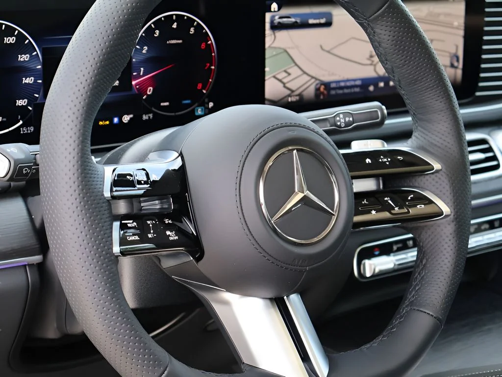 New 2026 Selenite Grey Metallic Mercedes-Benz GLS 450 image 19