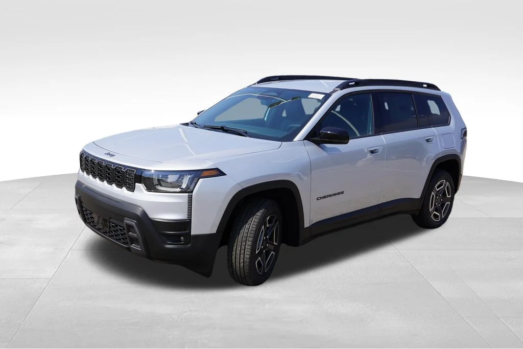 New 2026 Silver Zynith Clearcoat Jeep Limited image 7