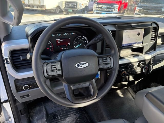 New 2026 Oxford White Ford XL image 28