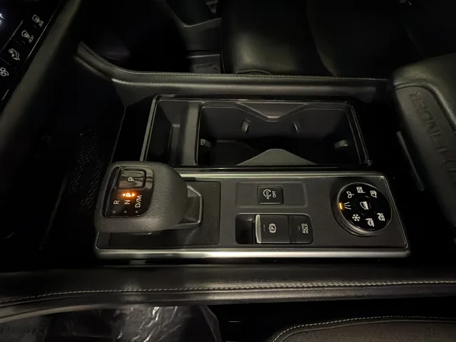 Used 2024 Black Nissan SL image 22