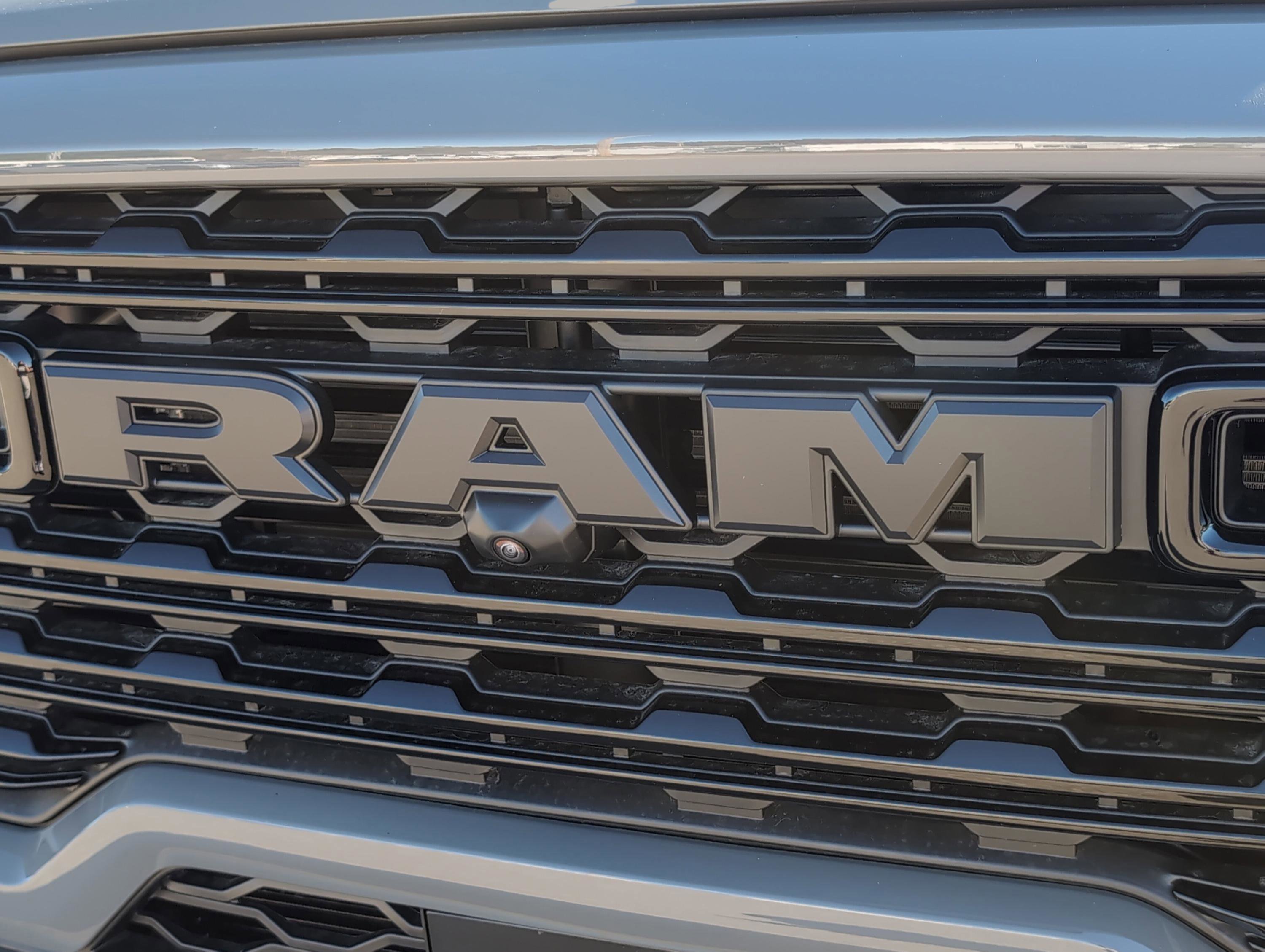 New 2026 Ceramic Gray Clearcoat Ram Limited image 4