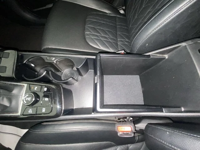 Used 2023 White Kia X-Line image 21