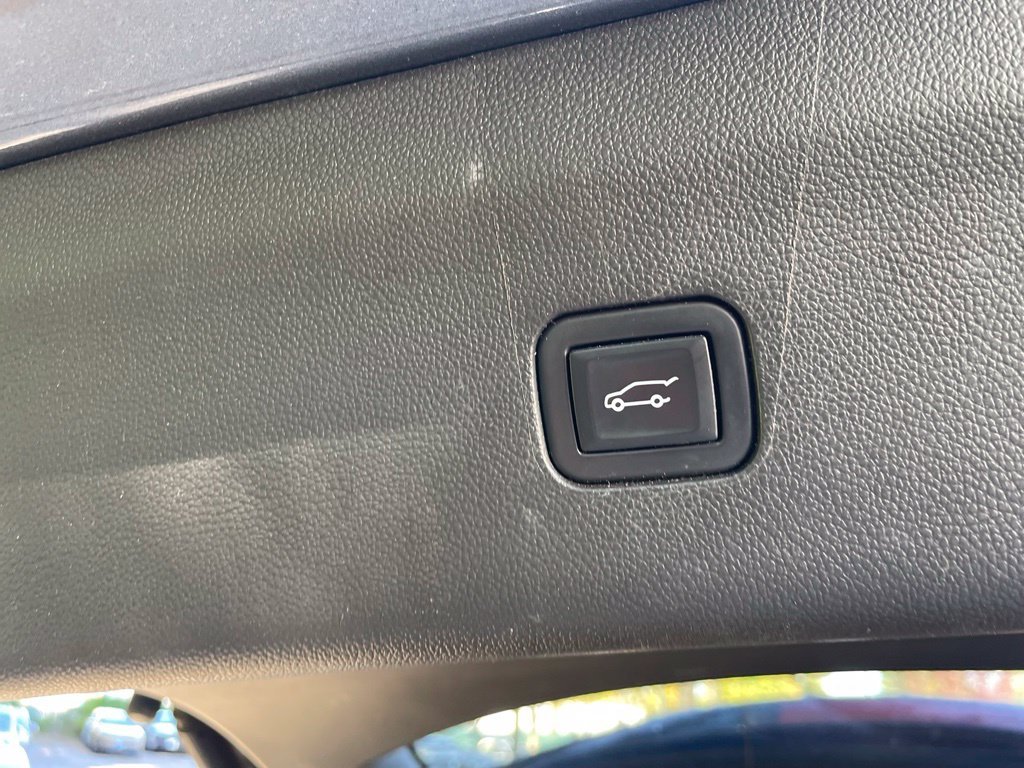 Used 2021 Satin Steel Gray Metallic Buick Avenir image 24